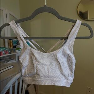 Lululemon sports bra